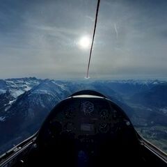 Flugwegposition um 15:33:56: Aufgenommen in der Nähe von Gemeinde, Österreich in 2521 Meter